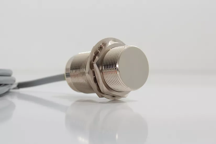  Wachendorff WIM-10POD30/K02L Endüktif Sensör | M30 Flush |PNP NO